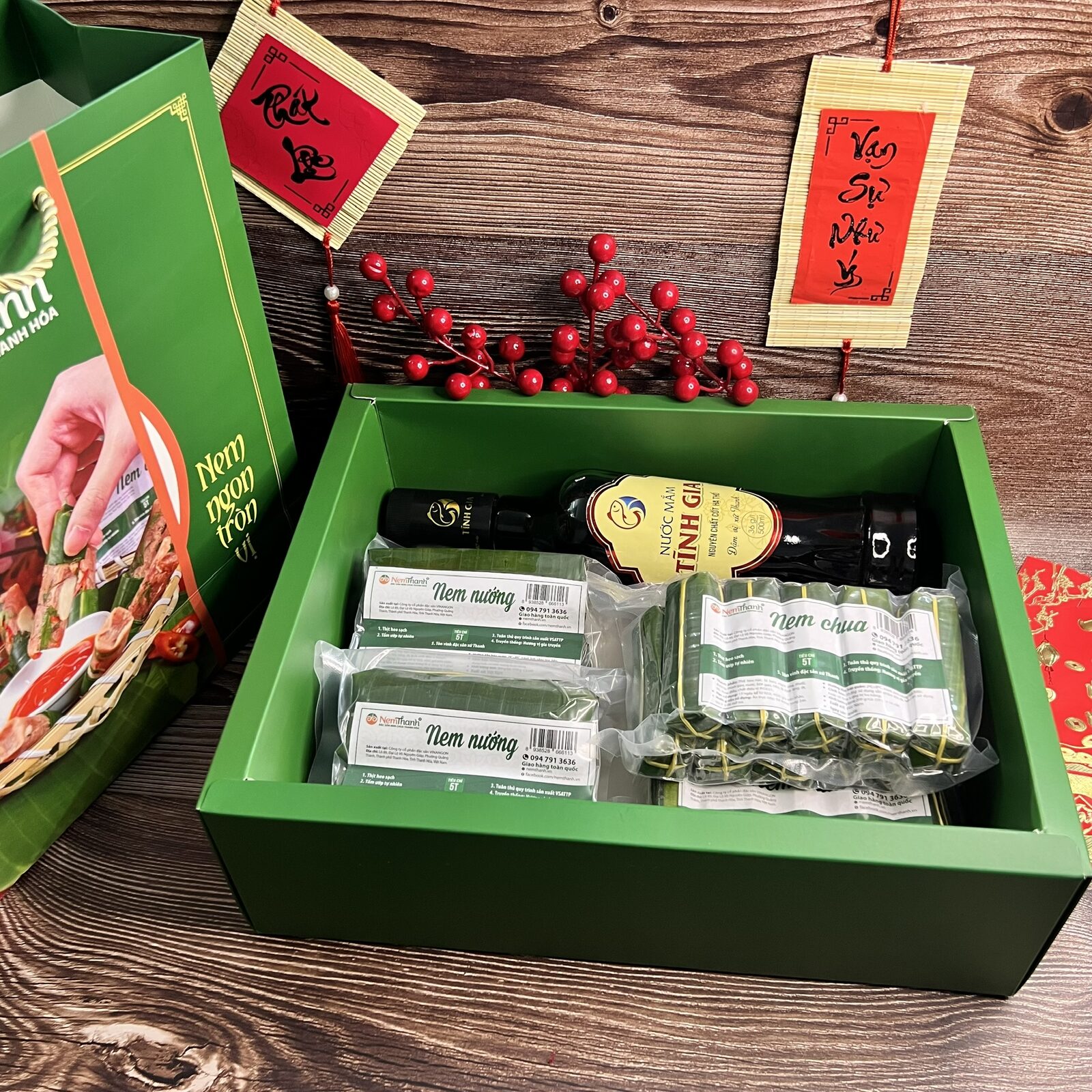 Set quà Tết Pù Luông 1 NemThanh