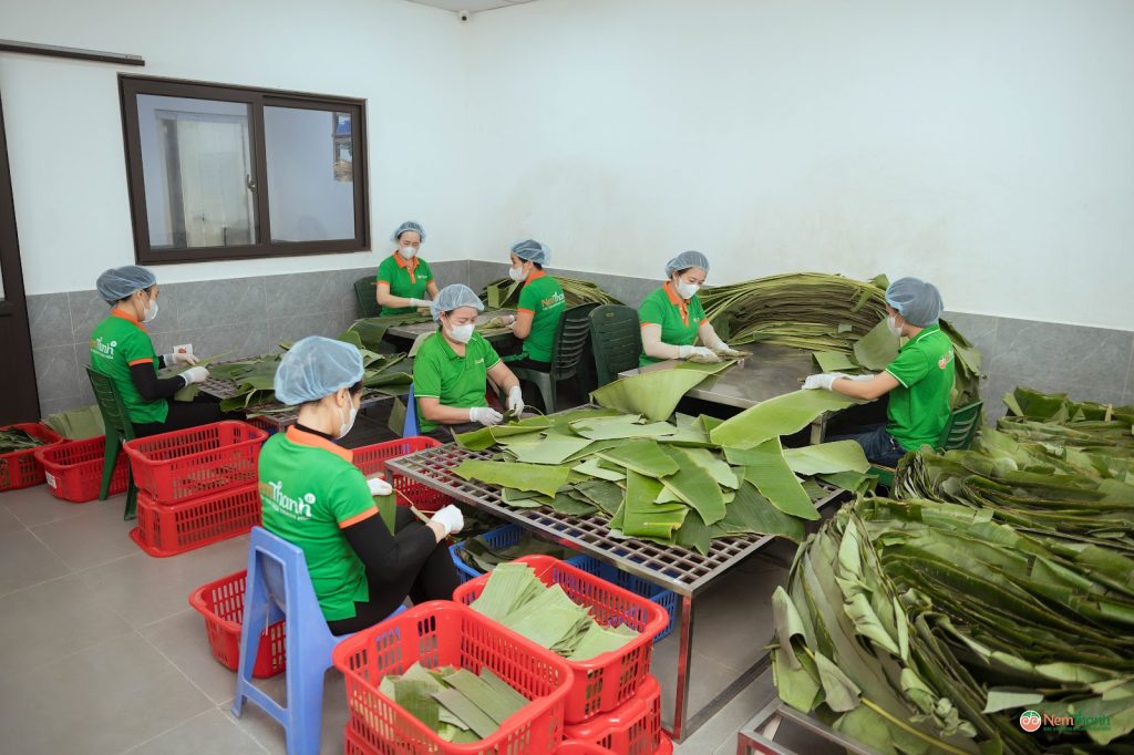 Mùa hè nem chua lên men nhanh hơn — vị đậm, chua thanh đúng độ | NemThanh