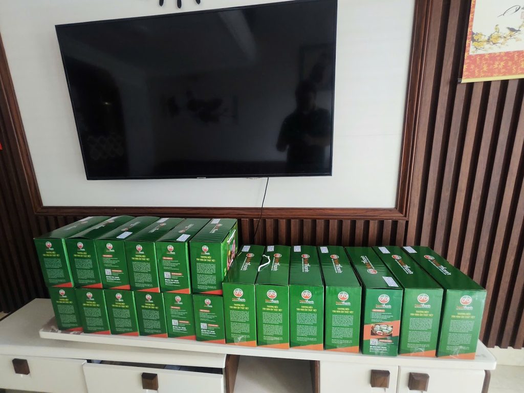 Nhà có giỗ hè, nem chua lo được cả mâm khách không cần nấu